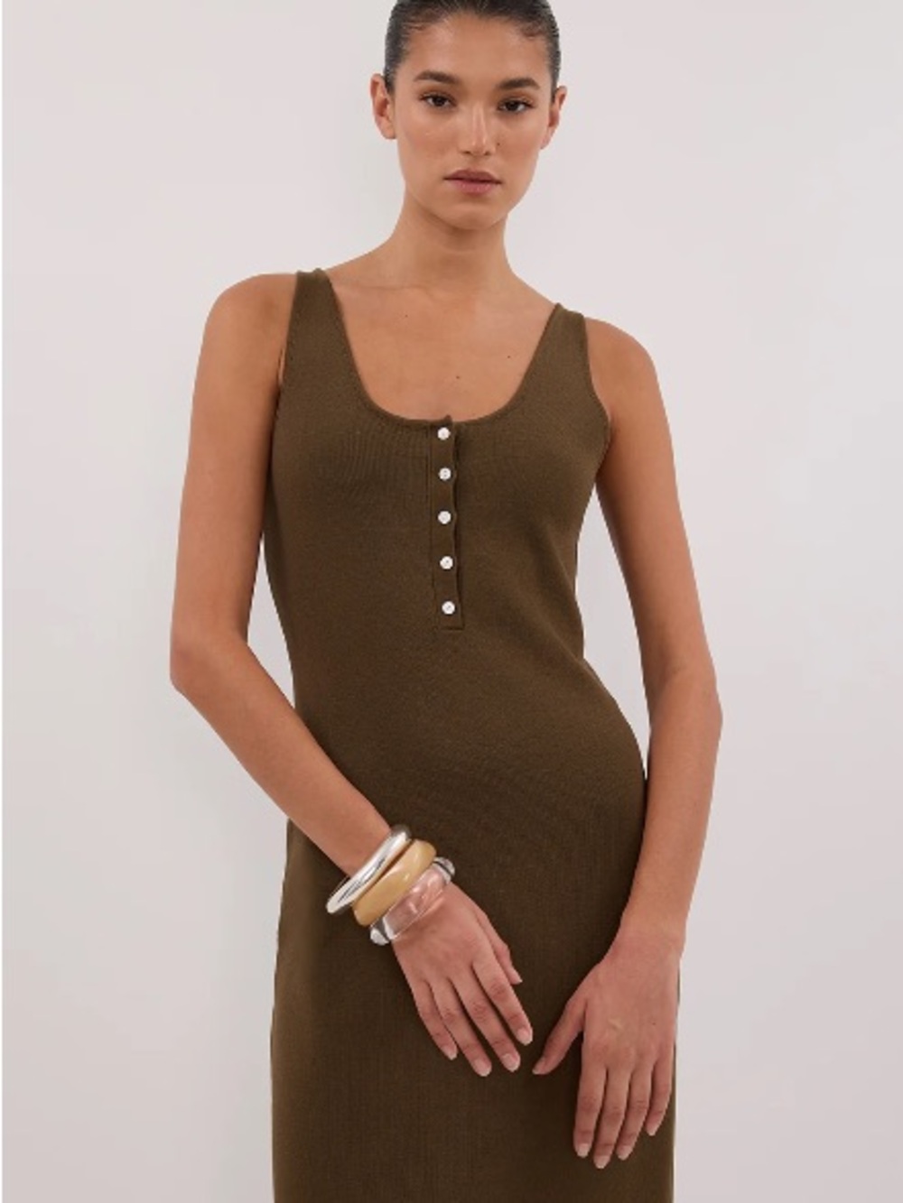 DISSH Sleeveless Olive Maxi Dress (M) - Picture 2 of 6